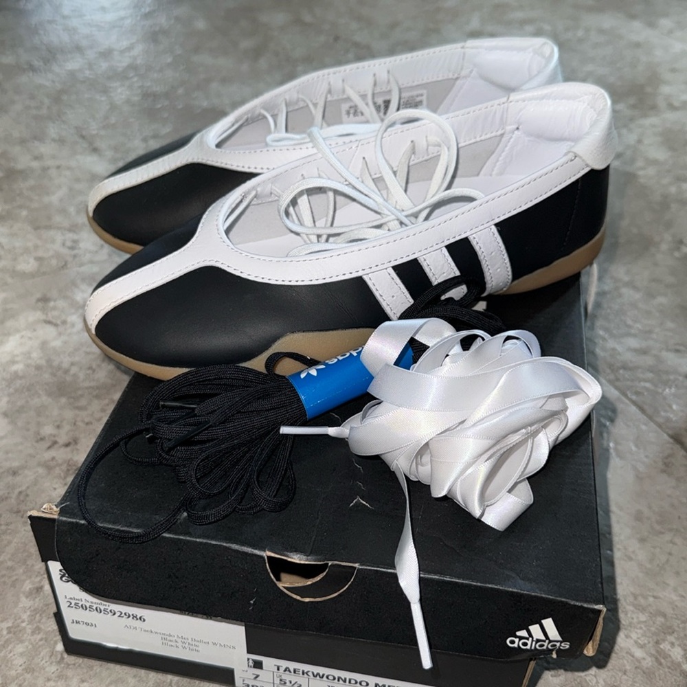 Adidas ballet